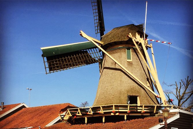 Amsterdam's Countryside Half-Day Bike Tour in Small Group - Fishermen villages and the water management story that makes it real
