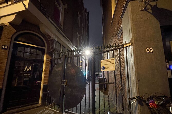 Amsterdam’s Ghostly Experiences Group Tour - The itinerary in plain English: each stop and why it matters