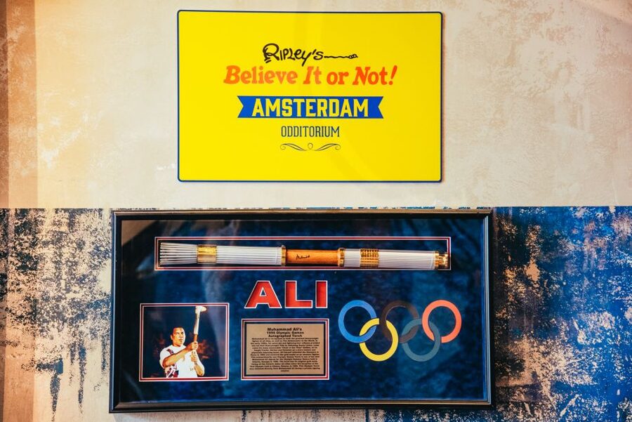 Amsterdam's Weirdest Museum: Believe It or Not! - Robert Ripley and the World of Unbelievable Curiosities