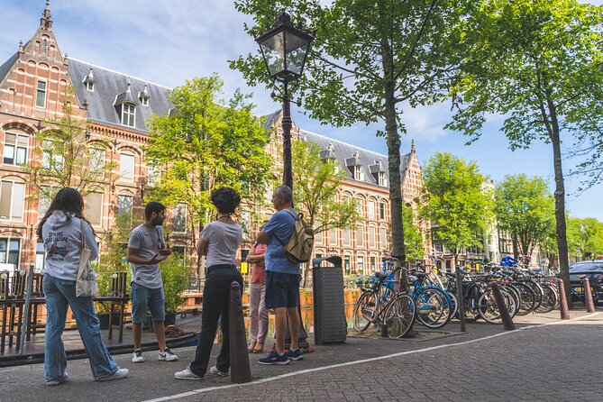 Amsterdam Small-Group Walking Tour with Typical Dutch Pancake - Who This Amsterdam Walking Tour Is For