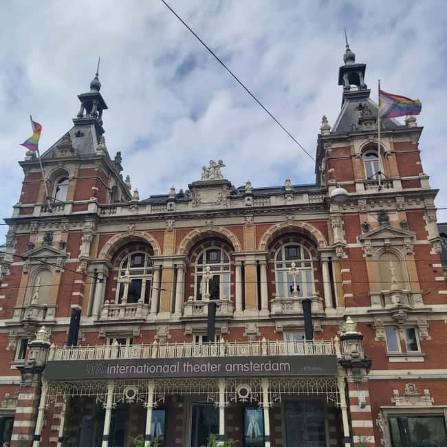 Amsterdam: Spanish Tour Unmasking the Redlight District - Why This Spanish Red Light District Walk Works Better Than You’d Expect