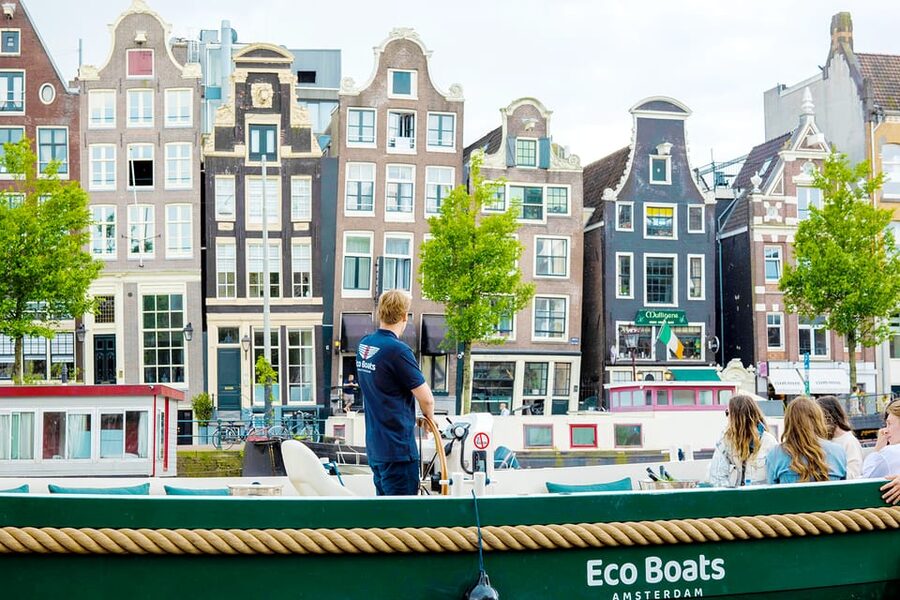 Amsterdam: The Newest Canal Cruise with Drink Option - Sound, weather cover, and comfort tips that actually help