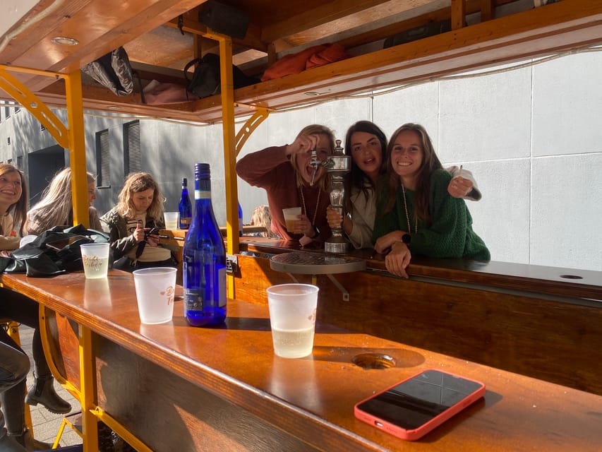 Amsterdam: The Original BUBBLES & BIKE Private Prosecco Tour - Who should book this Amsterdam Prosecco bike tour?