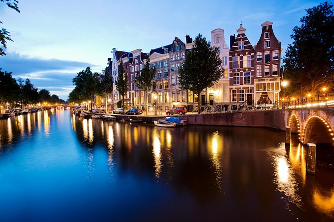 Amsterdam The Original Pizza Cruise with Unlimited Drinks - Key things that make this pizza cruise worth your evening