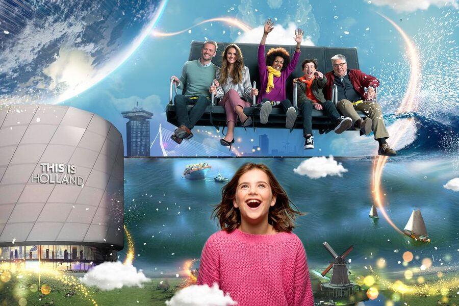 Amsterdam: This Is Holland 5D Flight and Canal Cruise Combo - Xtracold Icebar: the quick add-on with skip-the-line and drinks