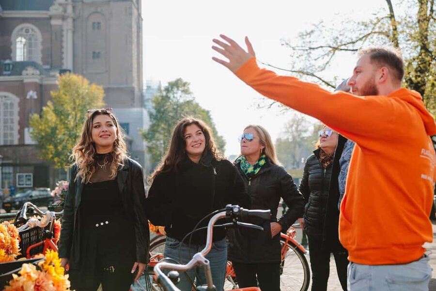 Amsterdam: Top Highlights Guided Bike Tour EN/DE/ES/FR/IT/CN - Entering Amsterdam by Bike, Not by Checklist