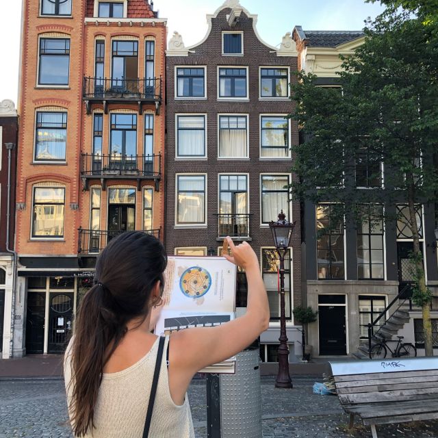 Amsterdam: Treasure Hunt Walking Tour "A Secret Sender" - The two hour loop, and why it often takes longer