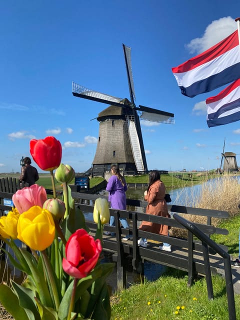 Amsterdam: Tulip Fields Day Tour with Lunch & Windmill - Middenbeemster and the timed photo stops that keep the day from feeling rushed