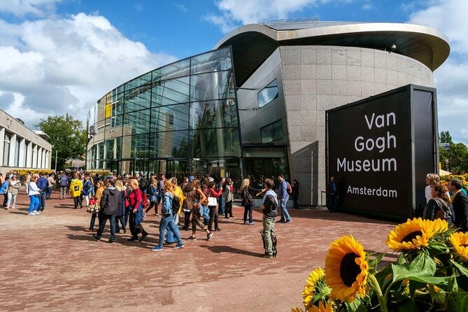 Amsterdam: Van Gogh Museum Entry & 75 minute City Canal Cruise - Key things I’d focus on before you go