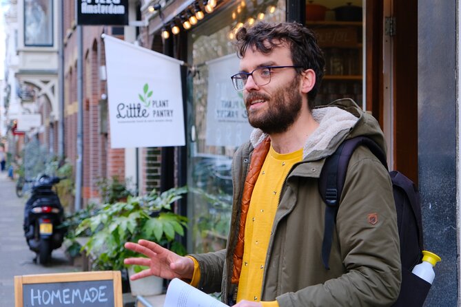Amsterdam-West Food Tour with local guide - A 3.5-hour Amsterdam-West tour built for tasting variety
