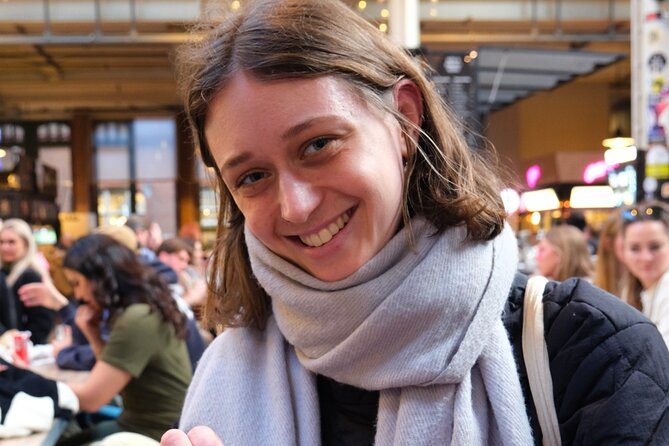 Amsterdam-West Food Tour with local guide - Who this tour suits best (and who should think twice)