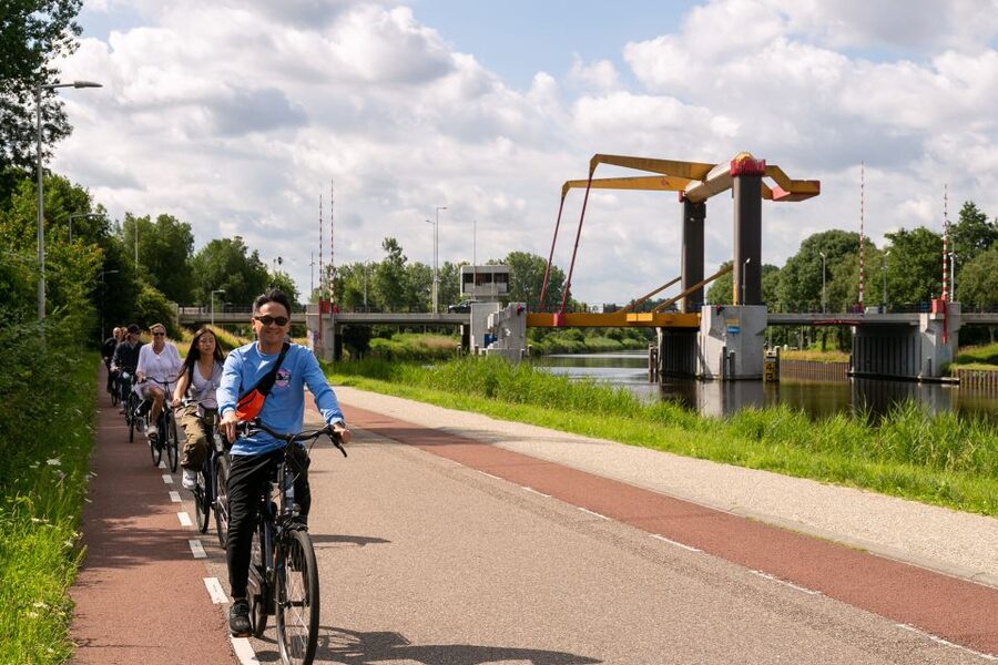 Amsterdam: Windmill, Cheese, and Countryside E-Bike Tour - Cycling route, timing, and guided vs self-guided options