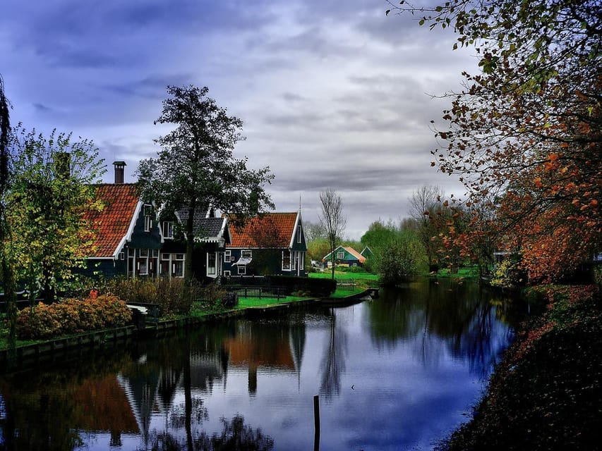 Amsterdam: Windmills E-Bike Tour to Zaanse Schans - Cheese and clogs: the best stops are the ones with context