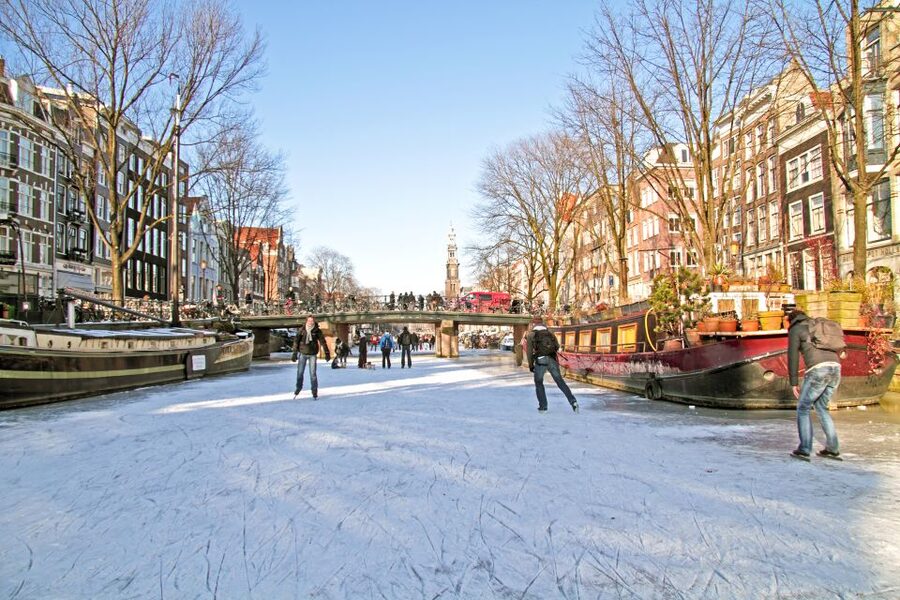 Amsterdam Winter Walking Tour - Spui Square: Cozy Terraces and a Local Pulse