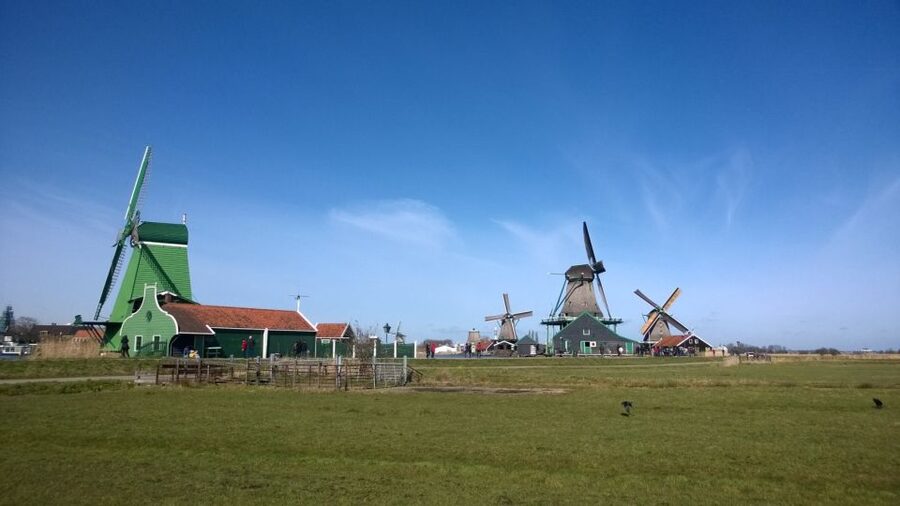 Amsterdam: Zaanse Schans 3-Hour Small Group Tour - Clog Making Workshop: What You Actually Learn About Wooden Shoes