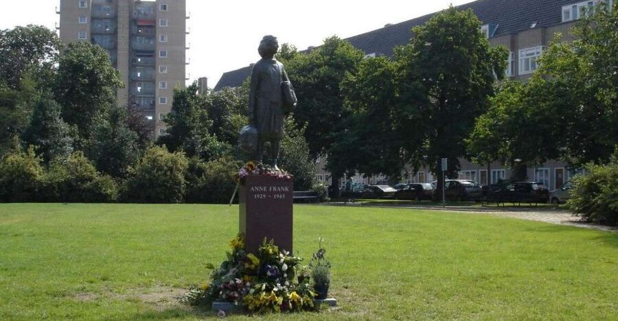 Anne Frank Story & Private 2-Hour Neighborhood Tour - Key Points to Know Before You Go