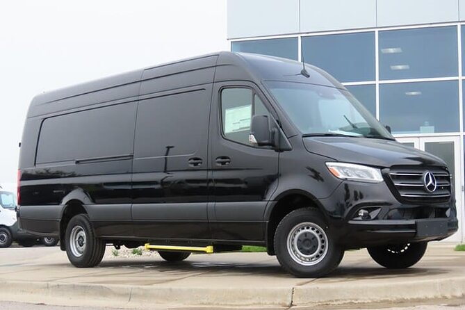 Arrival Private Transfer Amsterdam Airport to Amsterdam City Center by Minibus - Key takeaways (before you book)