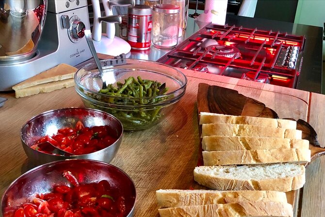 Authentic Italian Dinner in Cozy Canal Home in Amsterdam - Price and Logistics: Is $154.96 Good Value for 2 Hours?