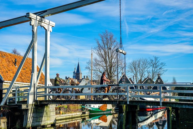 Bike rental Volendam - Explore the Countryside of Amsterdam - Bikes, fitness, and what to wear so the ride stays fun