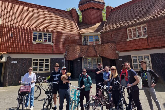 Bill's Bike Tour Amsterdam - Culture, Liberalism & Tolerance - Why this Amsterdam bike tour feels like local life, not a checklist