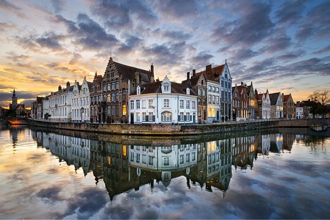 Bruges bus tour from Amsterdam - The best part: why the guides can make or break a day like this