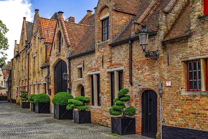 Bruges Full day private trip from Amsterdam - Basilica of the Holy Blood, then Ten Wijngaarde for a calmer Bruges pace