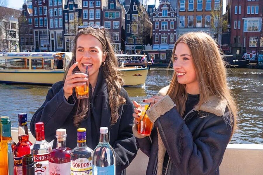 CHEESE AND DRINKS TOUR: A TASTE OF AMSTERDAM ON THE CANALS - Should You Book This Cheese and Drinks Tour on Amsterdam’s Canals?