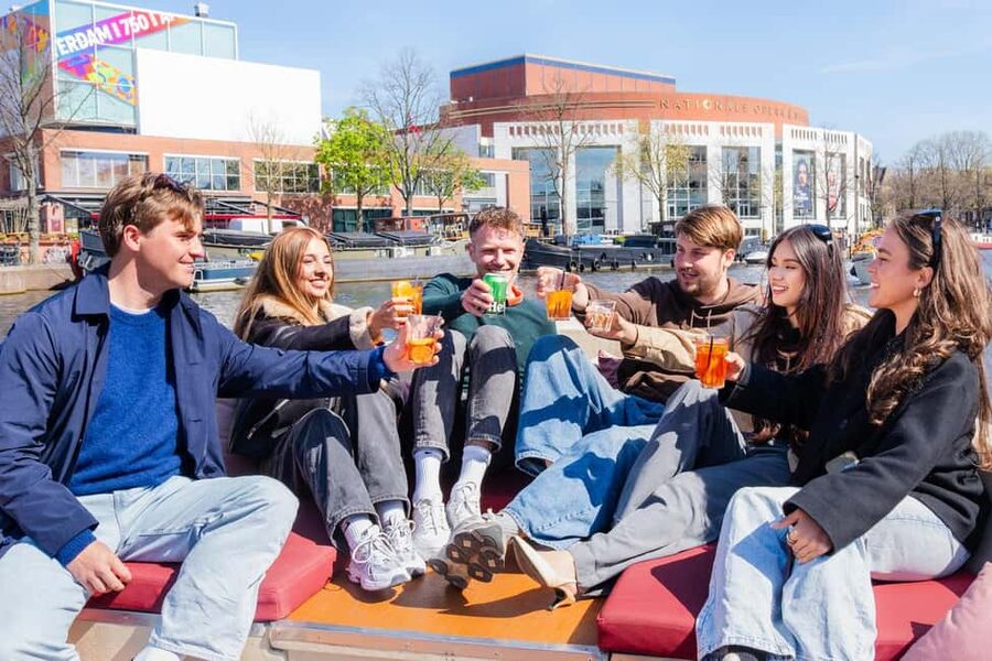 CHEESE AND DRINKS TOUR: A TASTE OF AMSTERDAM ON THE CANALS - FAQ