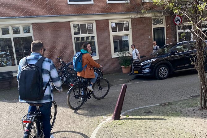 Daily group bike tour in Spanish. - Key highlights you will feel fast