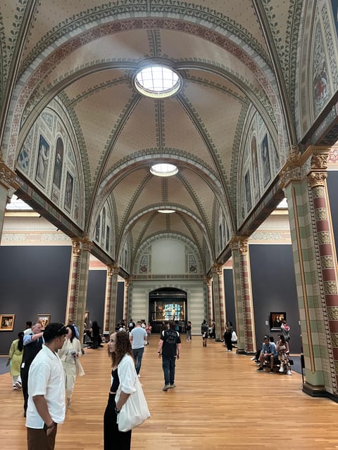 Deluxe Tickets for the RijksMuseum - Using the bar, restaurant, and gift shop discounts without overspending