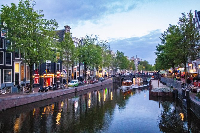 Discover the LGBT side of Amsterdam with a Local - Why a 9 pm LGBT Nightlife Walk Makes Amsterdam Easier