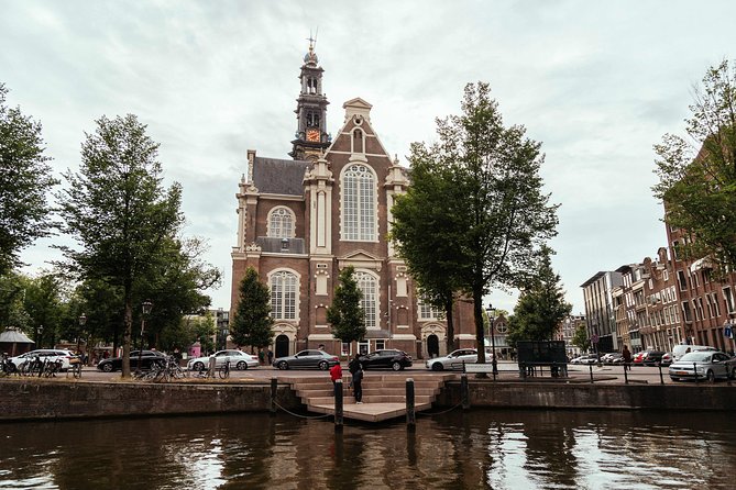 Drinks & Bites in Amsterdam Private Tour - Customizing for diets: vegetarian options and alcohol choices