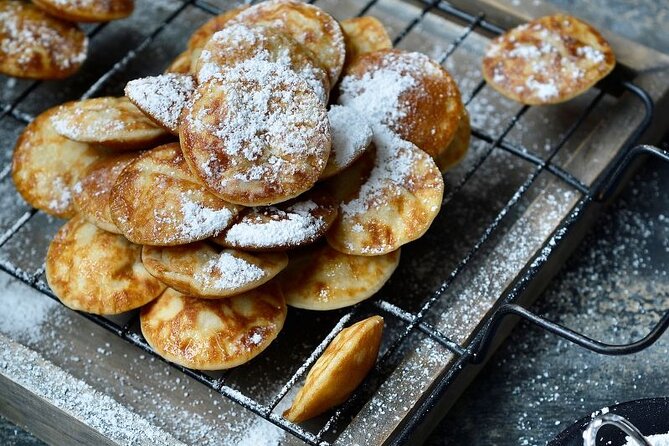 Dutch Pancake City Centre Canal Cruise - The Dutch Pancakes: What Makes the Food Moment Work