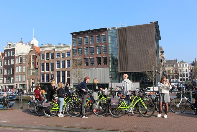 E-Bike Tour, Amsterdam's Highlights and Hidden Gems - Entering Amsterdam by e-bike, not on foot
