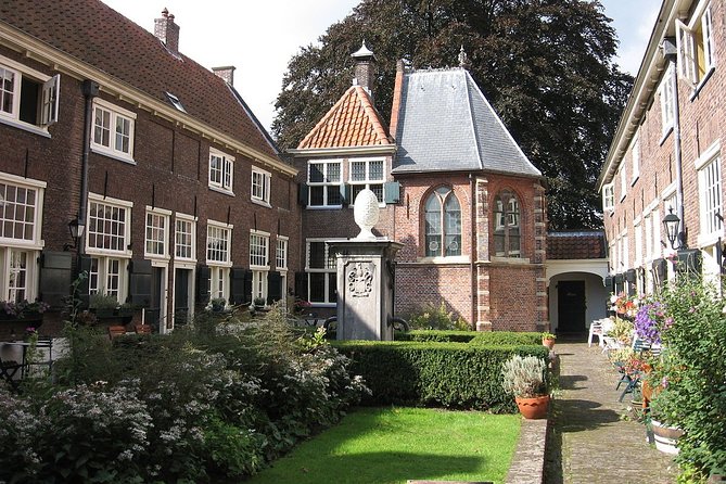 e-Scavenger hunt Haarlem: Explore the city at your own pace - Pacing and strategy that keeps the game fun (not stressful)