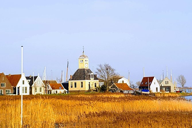 Elisabeth's Tailor made tours and services in Amsterdam and the Netherlands. - A 3-hour private route that blends art, design, and street-level context