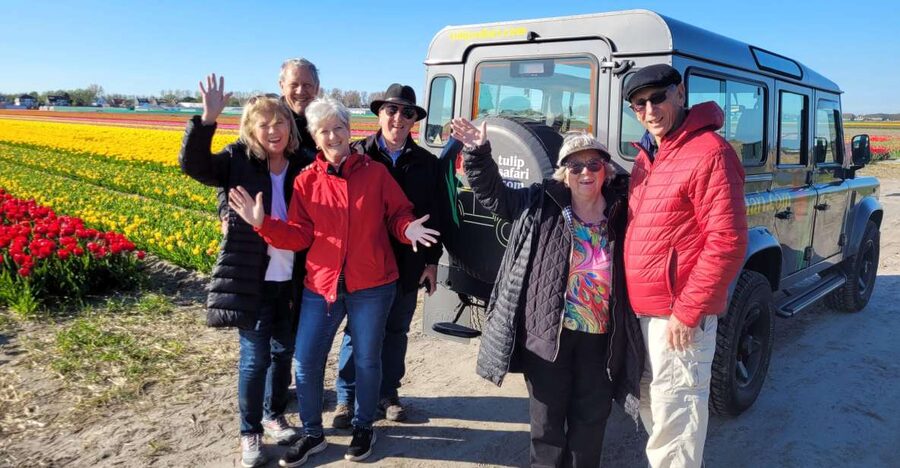 Enjoy the tulip fields in a Landrover with a local guide! - Who should book, and who should skip it