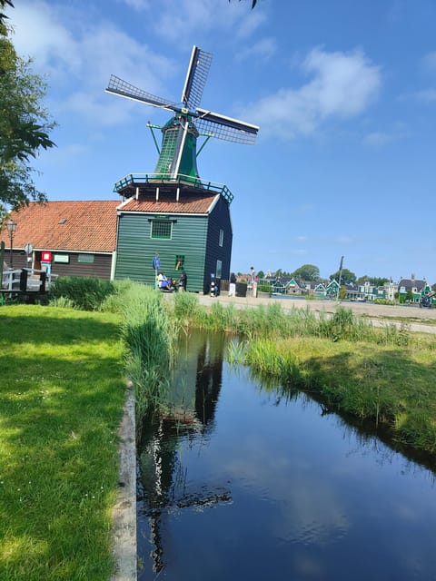 Excursion from Amsterdam to the windmills of Zaanse Schans - Zaanse Schans windmills tour: what you are really seeing