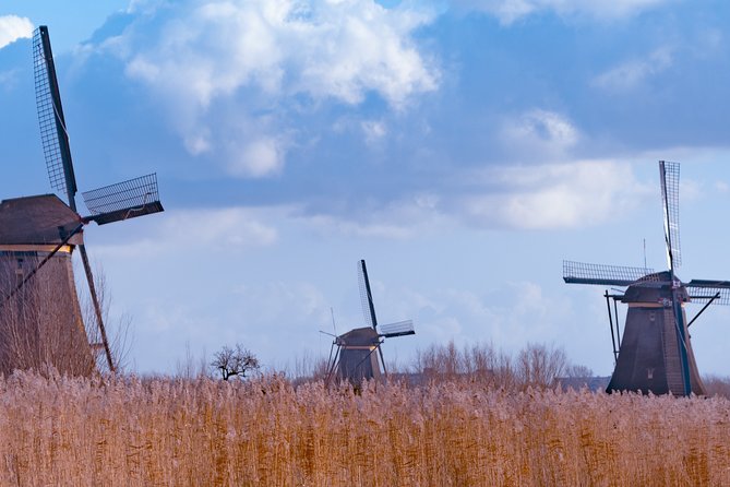 Famous Holland Tour: visit The Hague, Delft, Rotterdam and Kinderdijk from A'dam - Morning logistics from De Ruijterkade, and how the day stays efficient