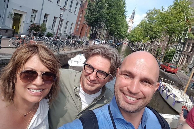 Financial History Tour - Stadsarchief Amsterdam: the 1920s bank basement and the city’s archives