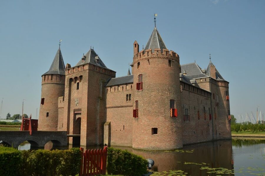 From Amsterdam: Amsterdam Castle Muiderslot Private Tour - Your Castle Time: Exploring Muiderslot at Your Own Pace