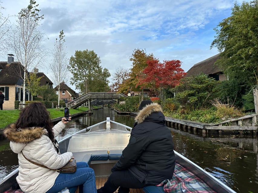 From Amsterdam: Giethoorn Small Group Tour with Boat Ride - Zandvoort aan Zee as a fun bonus finish