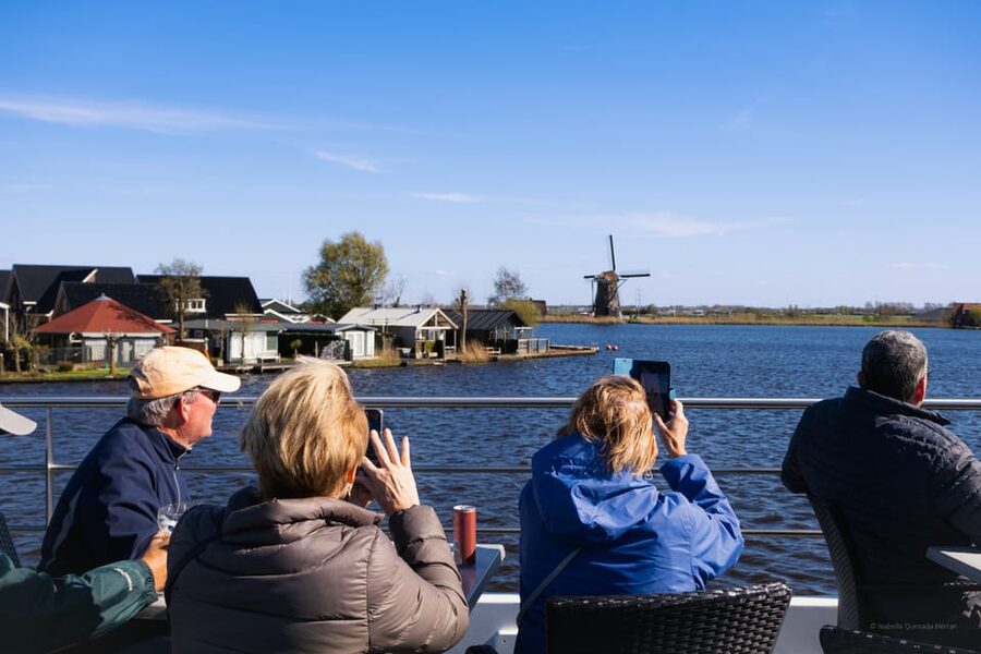 From Amsterdam: Holland Flower and Windmill Tour - summer ed - Who should book this tour?