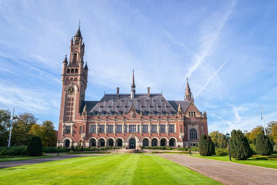 From Amsterdam: Rotterdam, Delft & The Hague Guided Day Tour - The 10-hour loop: why South Holland works in one trip