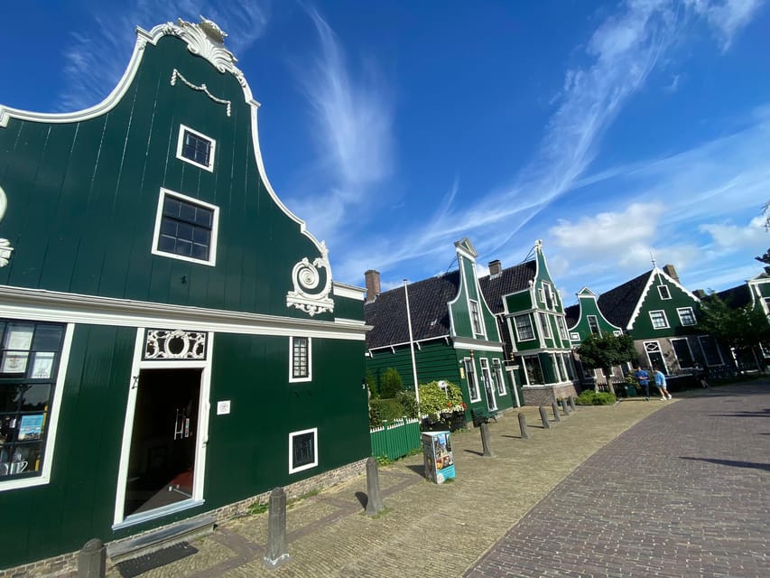 From Amsterdam: visit Zaanse Schans, Muiderslot and more! - Price and what $152 buys you in real value