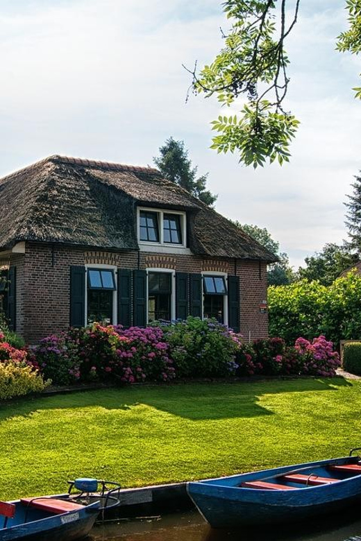 From Amsterdam: Zaanse Schans and Giethoorn Countryside Trip - Should you book this Amsterdam countryside day trip?