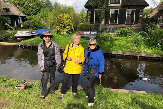 From Amsterdam: Zaanse Schans, Volendam, Giethoorn with Boat Tour - The Big Idea, Three Villages Without the Hassle