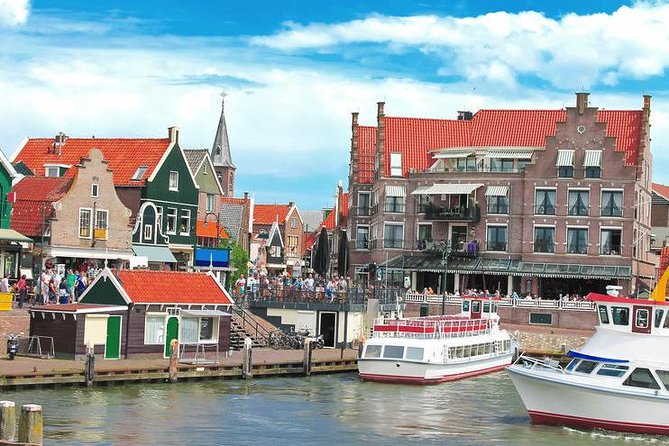 From Amsterdam: Zaanse Schans, Volendam, Giethoorn with Boat Tour - Zaanse Schans: Windmills, Clocks, Clogs, and Cheese