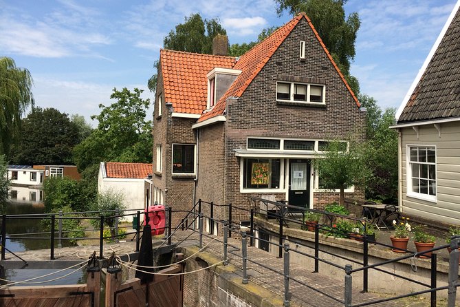 Full-Day Private Guided Countryside Tour from Amsterdam by Bike - Why this bike day feels different from a typical Amsterdam trip
