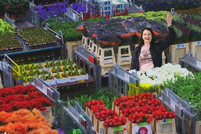 Full-Day Trip From Amsterdam to Keukenhof, Zaanse Schans + Cruise - Kaag Lakes: boat time and windmills with real atmosphere